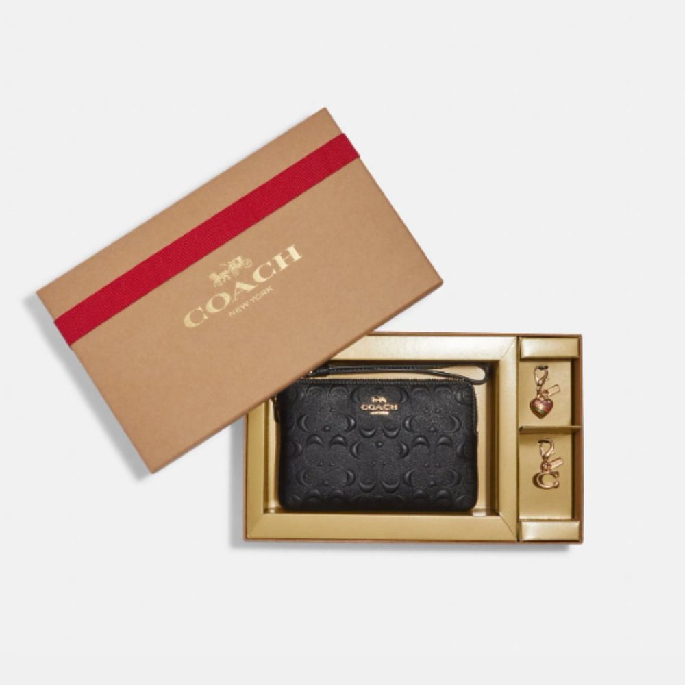 New in Box Coach Boxed Corner Zip Wristlet In Signature Leather Color Gold/Black